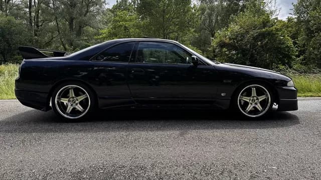 1996 Nissan Skyline JDM car for sale — photo 7 of 25