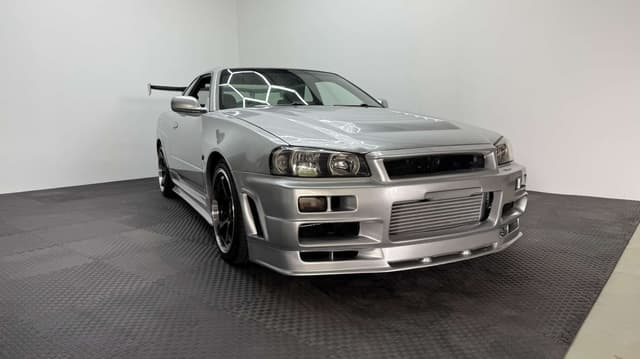 1998 Nissan Skyline JDM car for sale — photo 7 of 11