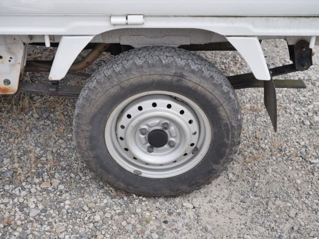 2001 Suzuki Carry JDM car for sale — photo 22 of 25