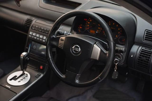 2002 Nissan Skyline JDM car for sale — photo 16 of 18