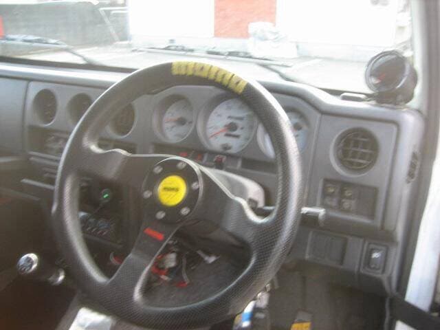 1996 Suzuki Jimny JDM car for sale — photo 4 of 12