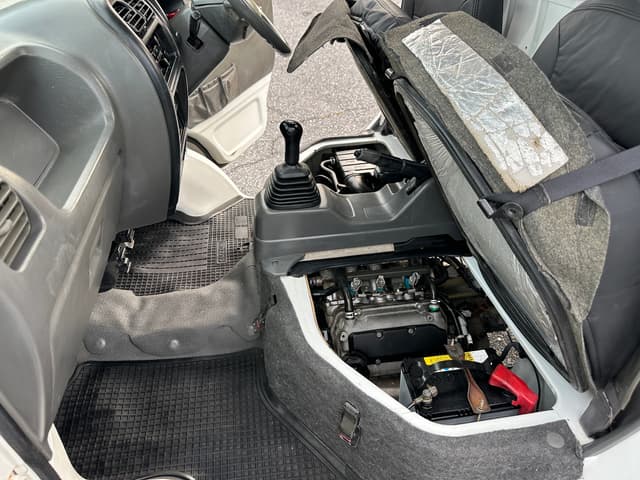2001 Suzuki Carry JDM car for sale — photo 15 of 16