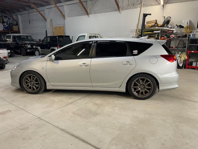 2002 Toyota Caldina JDM car for sale — photo 6 of 18