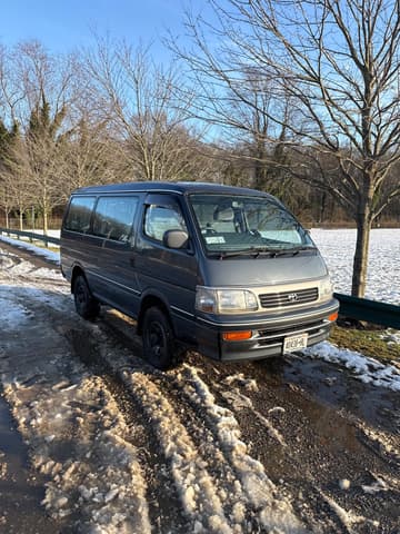1995 Toyota HiAce JDM car for sale — photo 5 of 20