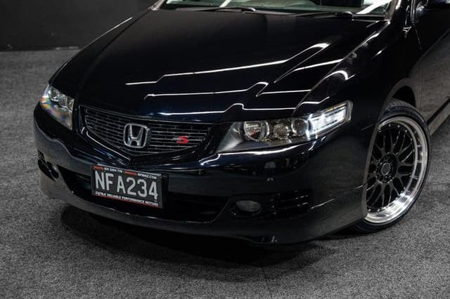 2007 Honda Accord JDM car for sale — photo 2 of 19