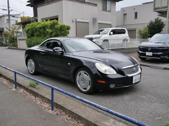 2001 Toyota Soarer JDM car for sale — photo 3 of 25