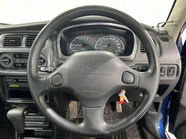 1998 Daihatsu JDM car for sale — photo 9 of 25