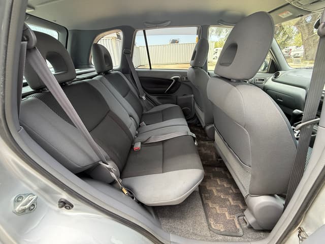2001 Toyota RAV4 JDM car for sale — photo 17 of 22