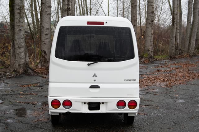 2000 Mitsubishi Minicab JDM car for sale — photo 5 of 15