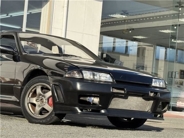 1991 Nissan Skyline JDM car for sale — photo 3 of 5