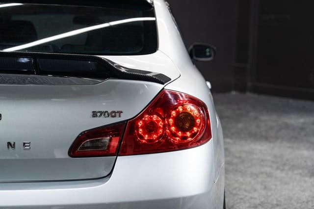2009 Nissan Skyline JDM car for sale — photo 14 of 20