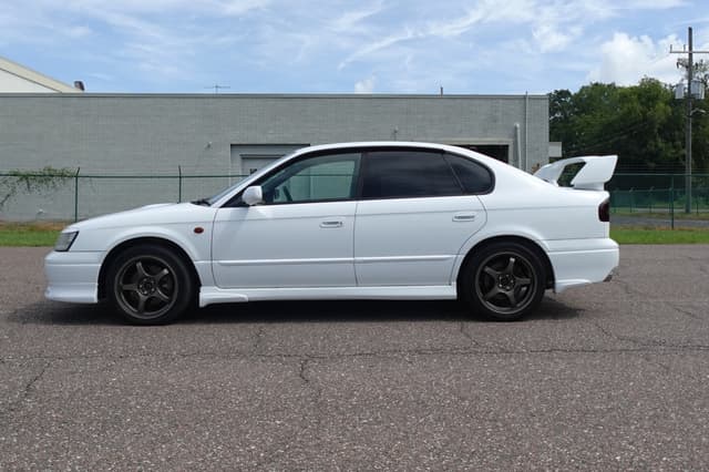 2001 Subaru Legacy JDM car for sale — photo 10 of 19