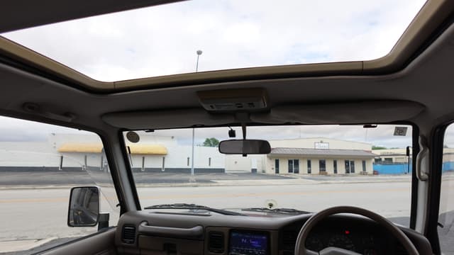1993 Toyota Land Cruiser Prado JDM car for sale — photo 15 of 24