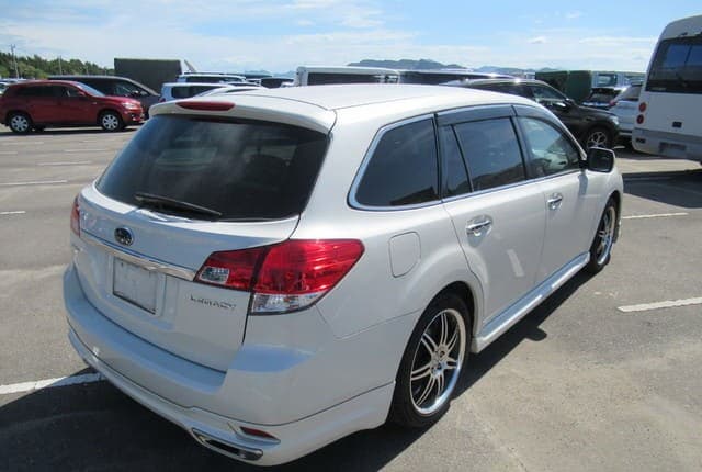 2009 Subaru Legacy JDM car for sale — photo 5 of 25