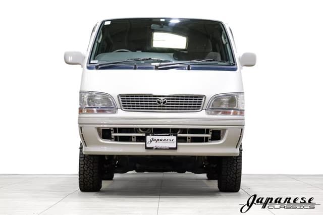 1997 Toyota HiAce JDM car for sale — photo 2 of 25