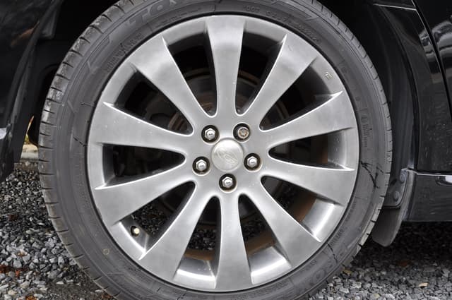 2007 Subaru Legacy JDM car for sale — photo 4 of 24