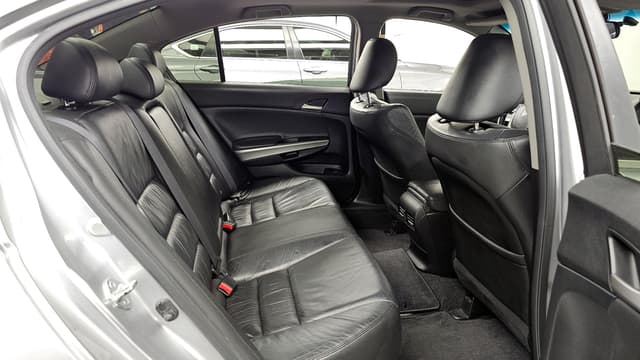 2008 Honda Accord JDM car for sale — photo 12 of 20