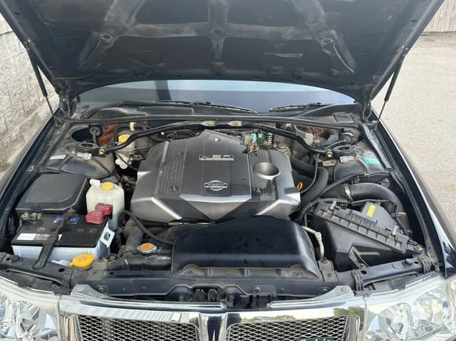 2001 Nissan Cedric JDM car for sale — photo 18 of 20
