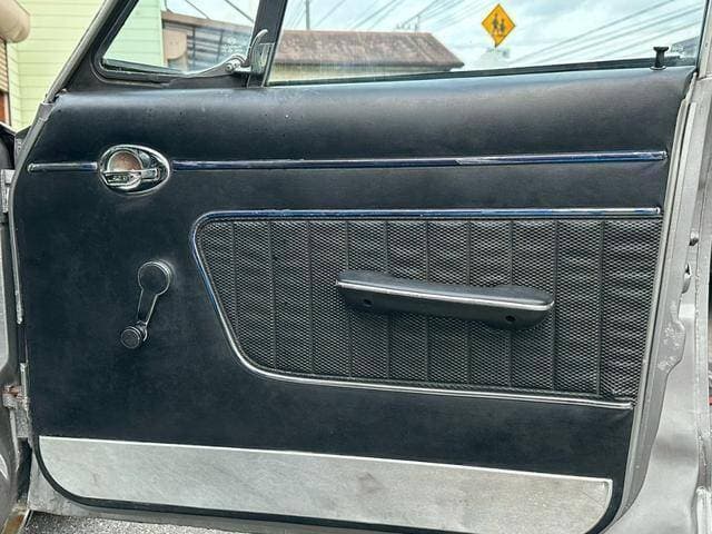 1971 Nissan Skyline JDM car for sale — photo 20 of 20