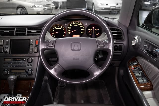 1997 Honda Legend JDM car for sale — photo 3 of 23