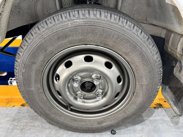 1998 Suzuki Carry JDM car for sale — photo 19 of 25