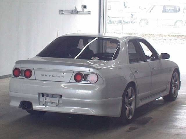 1996 Nissan Skyline JDM car for sale — photo 2 of 5