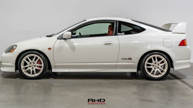 2001 Honda Integra JDM car for sale — photo 4 of 23