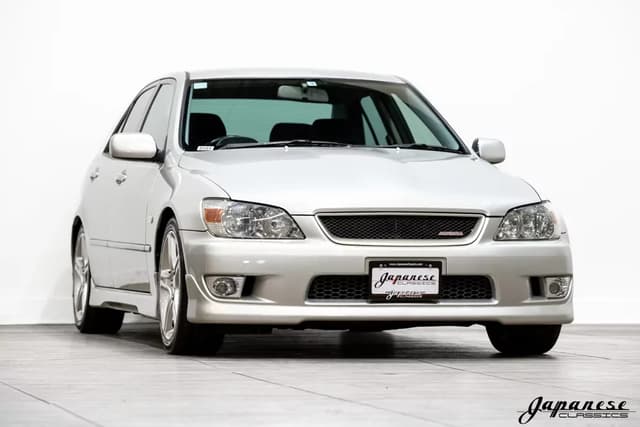 1999 Toyota Altezza JDM car for sale — photo 3 of 25