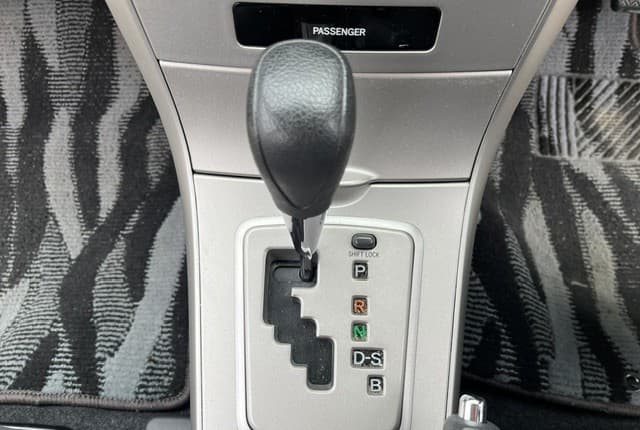 2009 Toyota Corolla JDM car for sale — photo 15 of 25