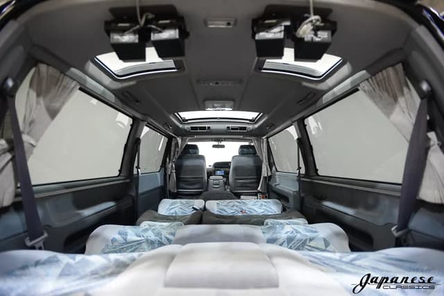 1996 Toyota HiAce JDM car for sale — photo 20 of 25