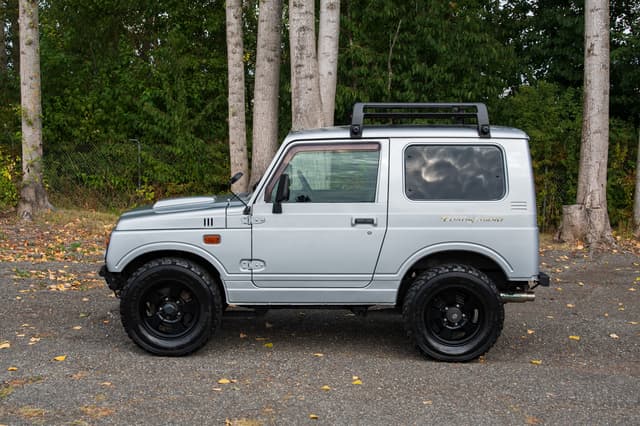 1997 Suzuki Jimny JDM car for sale — photo 6 of 15