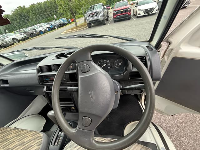 2001 Daihatsu Hijet JDM car for sale — photo 5 of 11
