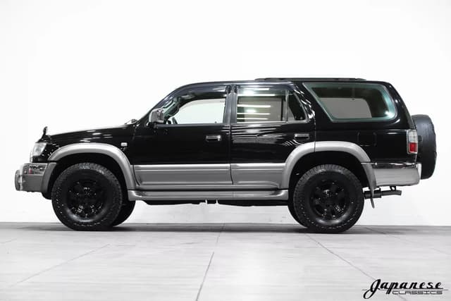 2000 Toyota Hilux JDM car for sale — photo 4 of 10