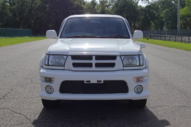 1999 Toyota Hilux Surf JDM car for sale — photo 2 of 19