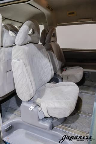 1994 Mitsubishi Delica JDM car for sale — photo 18 of 25