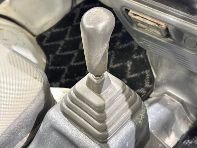 1993 Suzuki Carry JDM car for sale — photo 17 of 25