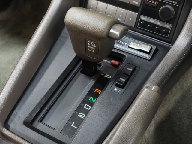 1991 Toyota Soarer JDM car for sale — photo 14 of 25