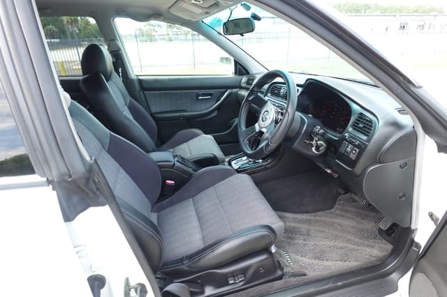 2001 Subaru Legacy JDM car for sale — photo 12 of 19