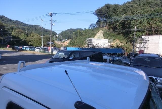 2010 Mazda Scrum JDM car for sale — photo 9 of 25