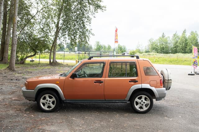 2000 Nissan Rasheen JDM car for sale — photo 7 of 14