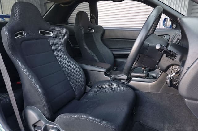 2002 Nissan Skyline JDM car for sale — photo 7 of 25