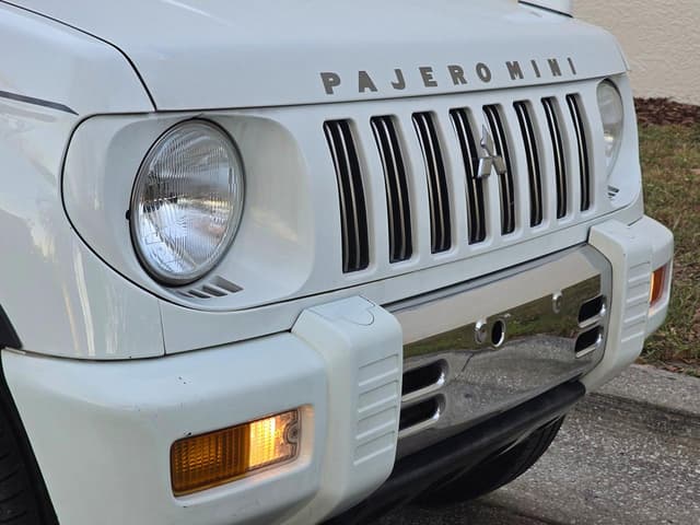 1998 Mitsubishi Pajero Mini JDM car for sale — photo 16 of 25