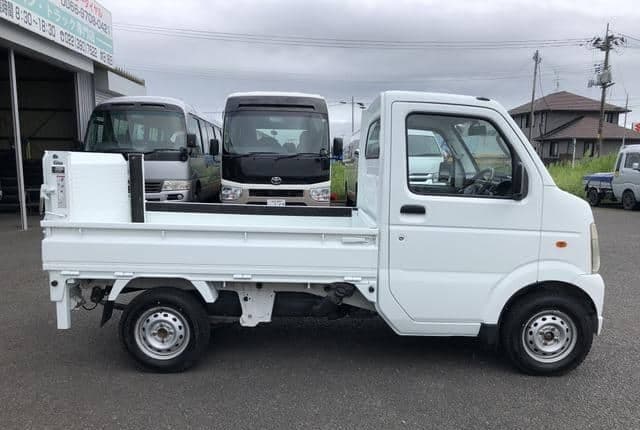 2011 Suzuki Carry JDM car for sale — photo 4 of 13