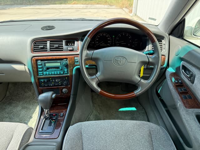 1998 Toyota Mark II JDM car for sale — photo 20 of 21
