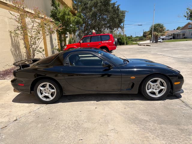 1997 Mazda RX-7 JDM car for sale — photo 8 of 17