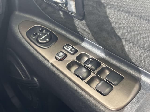 2000 Toyota Altezza JDM car for sale — photo 16 of 25