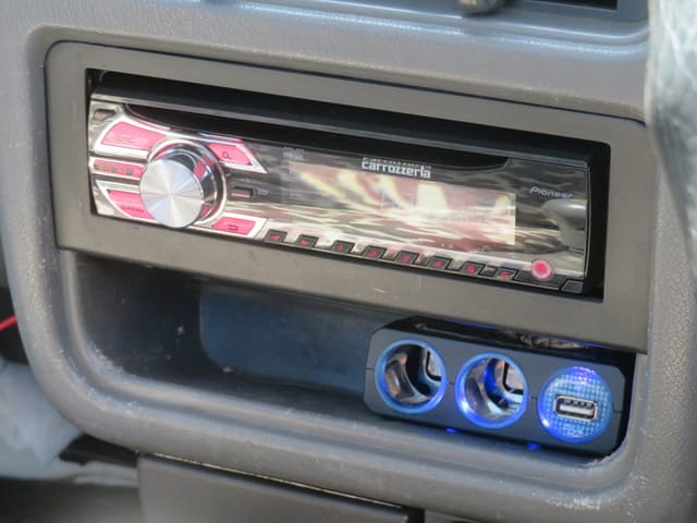 1997 Subaru Sambar JDM car for sale — photo 13 of 20
