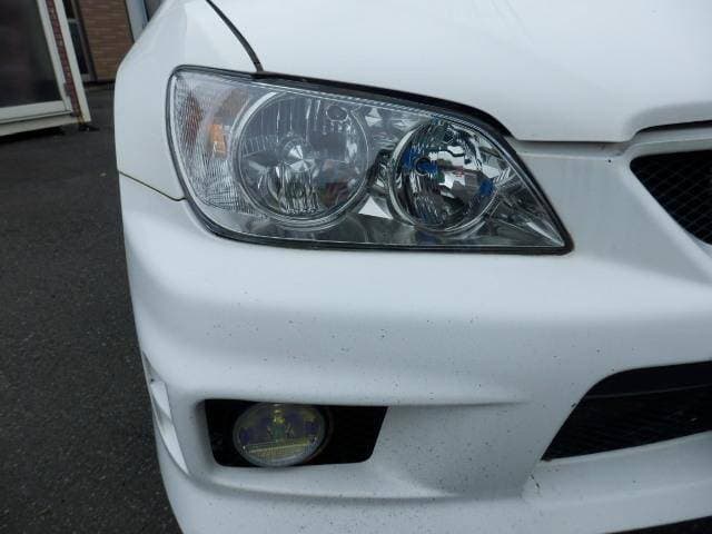 2001 Toyota Altezza JDM car for sale — photo 17 of 20