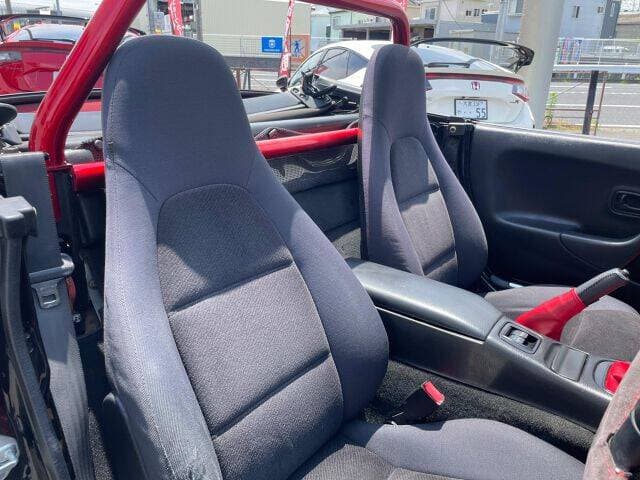 1998 Mazda Roadster (Eunos Roadster / MX-5) JDM car for sale — photo 8 of 12