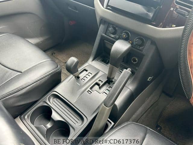 2000 Mitsubishi Pajero JDM car for sale — photo 12 of 20